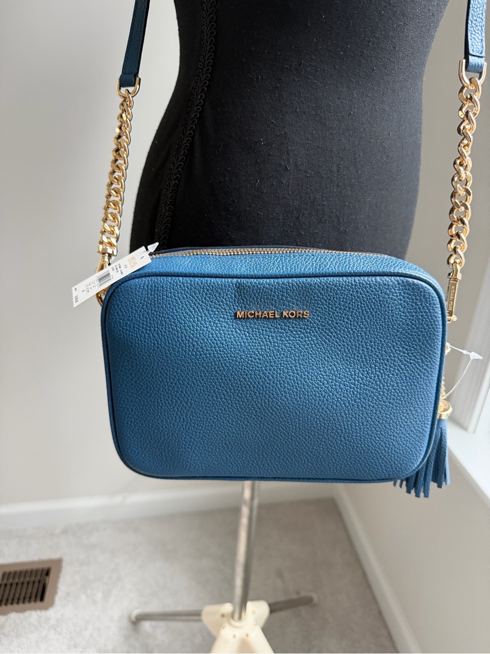 MICHAEL KORS Blue Pebbled Leather Camera Crossbody with Gold Chain